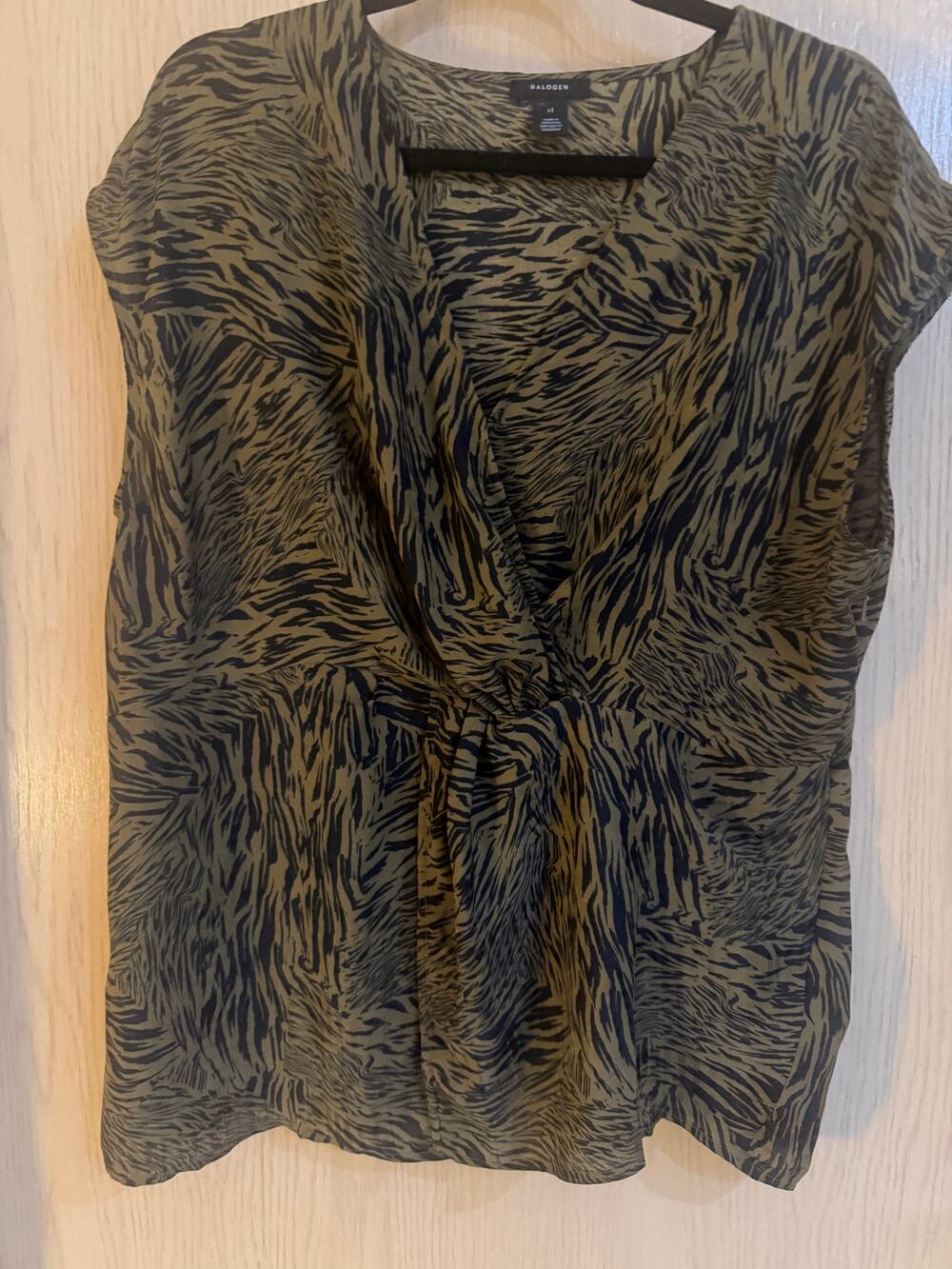 Halogen Animal Print Side Zip Blouse Olive Black Women’s XL